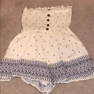 Cream & blue romper from American Eagle BRAND NEW